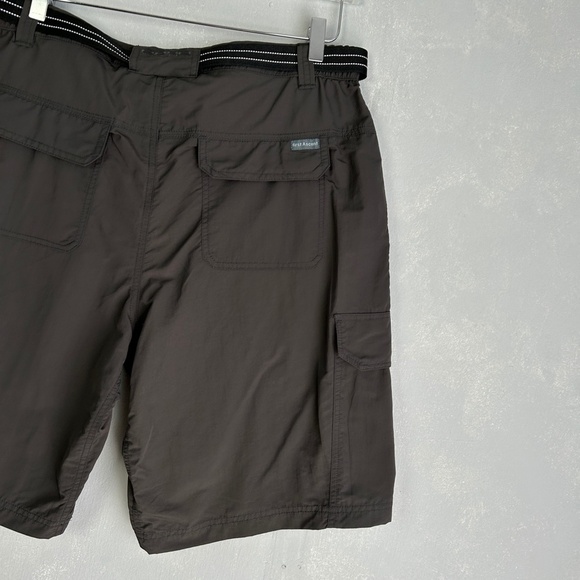 First Ascent trekwear men's size L Delta shorts cargo charcoal belted hiking NWT - Picture 7 of 12